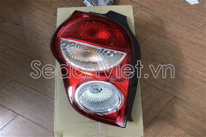 Đèn hậu xin nhan trắng 95952196