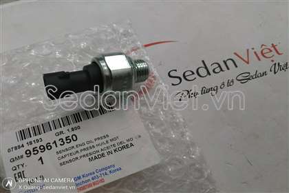 Cảm biến áp suất dầu động cơ 95961350