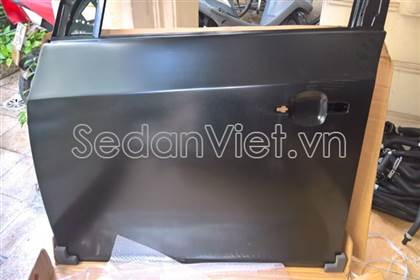 Cánh cửa trước trái 95963325