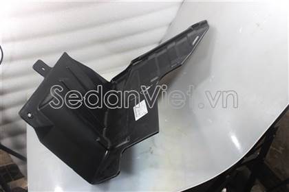 Chắn bùn gầm máy trái 96073234
