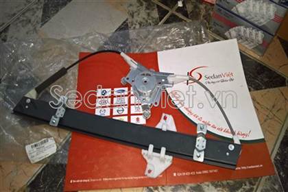 Compa nâng hạ kính cánh cửa trước trái 96225383