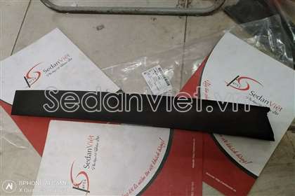Ốp cánh cửa ngoài