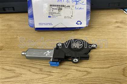 Motor lên xuống kính cánh cửa trước Chevrolet Vivant 2008