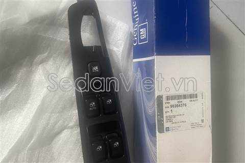 Công tắc lên xuống kính tổng