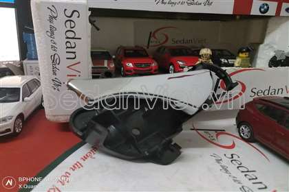 Tay mở cửa trong trước 96272726