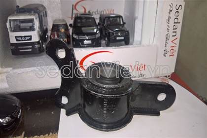Cao su càng A to dùng cho xe Daewoo Magnus 2004