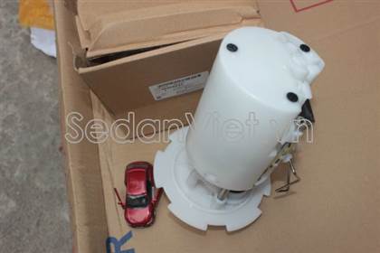 Cụm bơm xăng 96465232