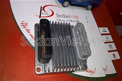 Hộp ECU 96486973