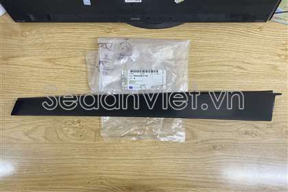 Viền trang trí cánh cửa