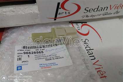 Công tắc chân phanh 96628565