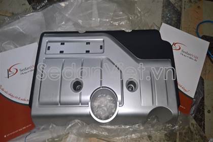Tấm trang trí động cơ 96631332