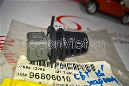 Cảm biến lưu lượng khí nap 96806010