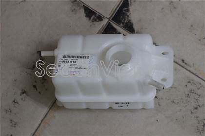 Bình nước phụ 96815542