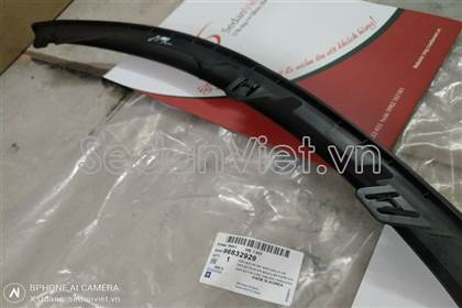 Viền chằn bùn cản trước 96832929