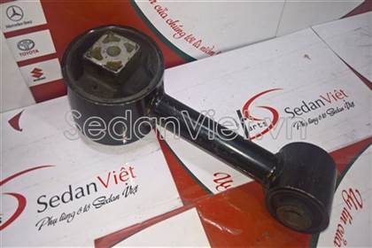 Cao su chân giằng động cơ 96852456