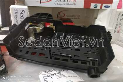 Hộp cầu chì phụ 96889385