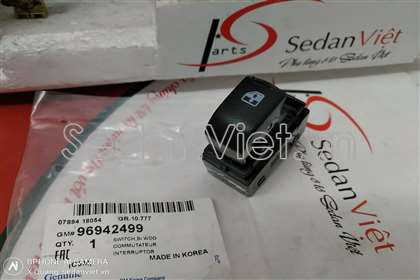Công tắc lên xuống kính cánh cửa 96942499