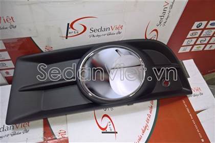 Ốp đèn gầm có lỗ đèn gầm mạ crom 96962845