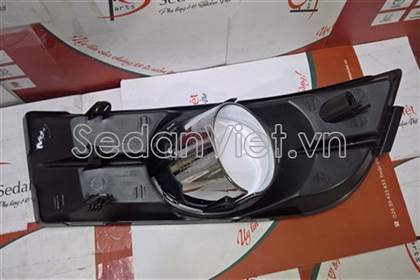 Ốp đèn gầm có lỗ đèn gầm mạ crom 96962845