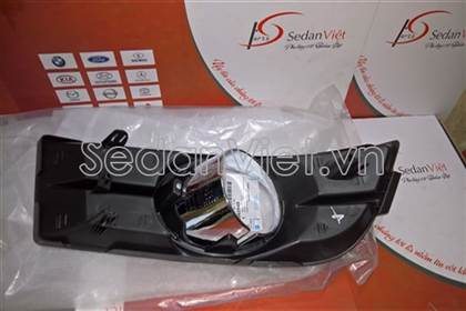Ốp đèn gầm có lỗ đèn gầm mạ crom 96962846