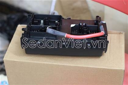 Hộp cầu chì tổng đầu xe 96982034