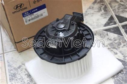 Quạt gió điều hòa trong xe 971133S000