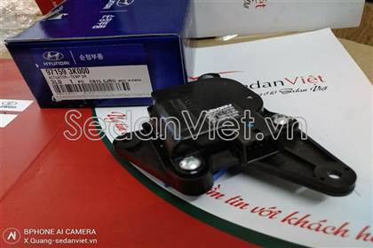 Motor mở cửa gió điều hòa trong xe 971593K000