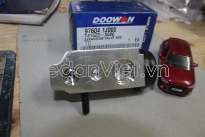 Van tiết lưu điều hòa Hyundai Avante 2011-2012