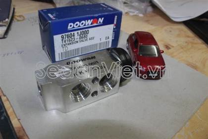 Van tiết lưu điều hòa 976041J000