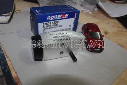 Van tiết lưu điều hòa 976041J000