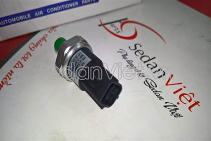 Cảm biến ngắt lạnh điều hòa 977523A000