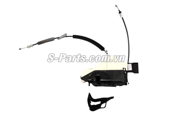 Ổ khóa ngậm cánh cửa trước 9815121980