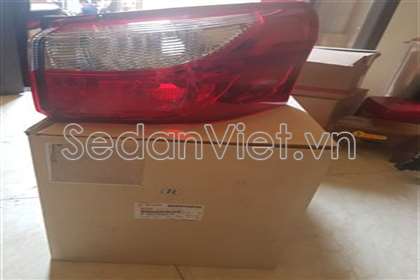 Đèn hậu ngoài phải 98218264