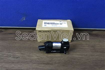 Bơm nước rửa kính 985102J500