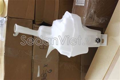 Bình nước rửa kính