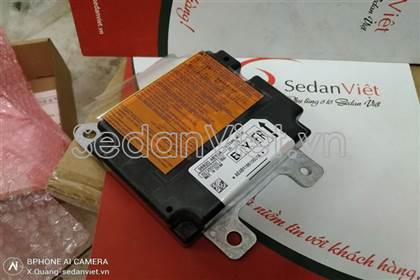 Hộp điều khiển túi khí 988204BY0A