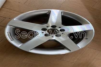 Lazang đúc 19 inch A1664011902