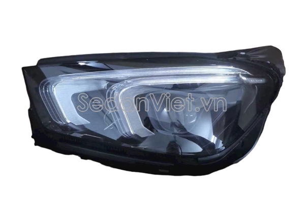 Vỏ đèn pha trái A1679060303