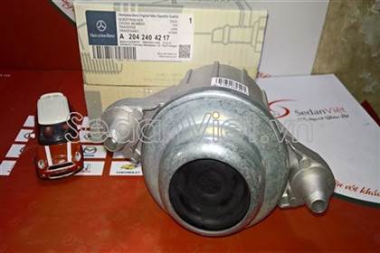 Cao su chân máy A2042404217