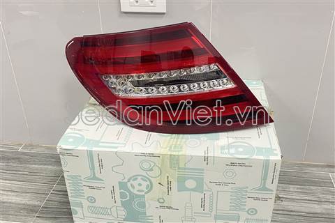 Đèn hậu Mercedes-benz C300 2008-2014