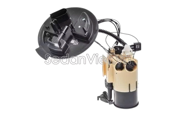 Cụm bơm xăng A2054701594