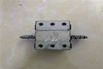 Cao su chân hộp số A6392420013