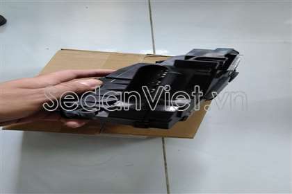 Ổ khóa ngậm cánh cửa sau phải AB39A26412CB