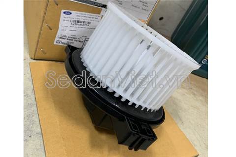 Quạt gió điều hòa dùng cho xe Ford Fiesta 2014-2015