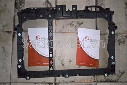 Khung xương đầu xe Ford Fiesta 2016-2017