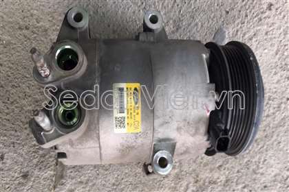 Lốc điều hòa Ford Focus 2015-2016