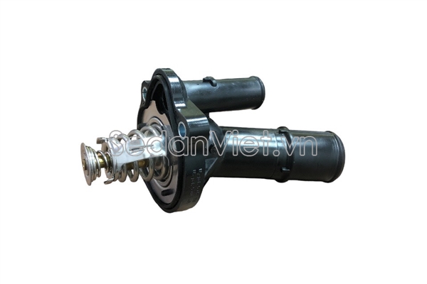 Van hằng nhiệt Ford Focus hatchback 2013-2014