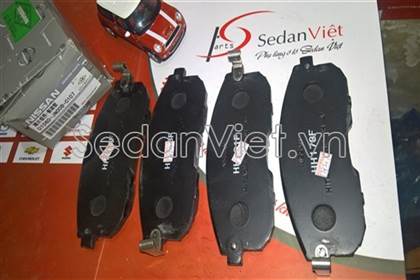 Má phanh trước D1060JN00B