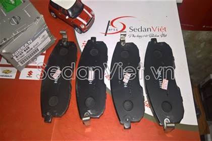 Má phanh trước D1060JN00B