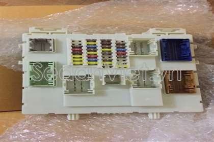 Hộp điều khiển thân xe Mazda BT-50 2012-2015